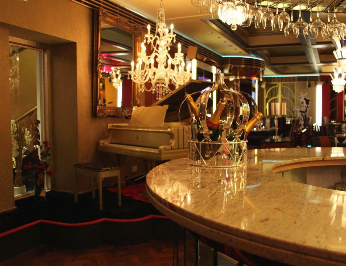 Earl Of Doncaster Hotel Exteriör bild